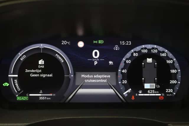 Toyota Yaris Cross (2025) thumbnail 3