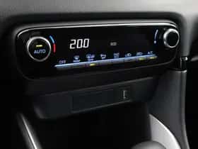 Toyota Yaris (2023) thumbnail 11