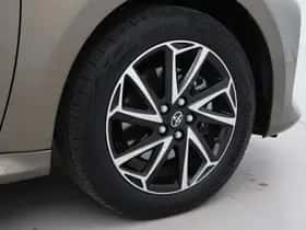 Toyota Yaris (2023) thumbnail 16