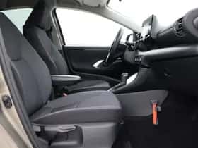 Toyota Yaris (2023) thumbnail 35