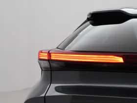 Toyota C-HR (2024) thumbnail 14