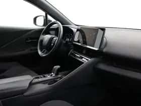 Toyota C-HR (2024) thumbnail 34