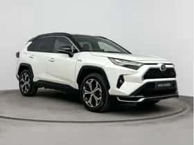 Toyota RAV4 (2023)
