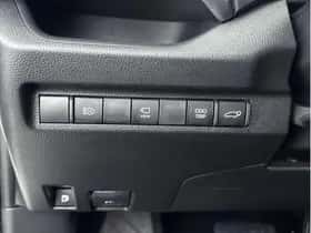 Toyota RAV4 (2023) thumbnail 17