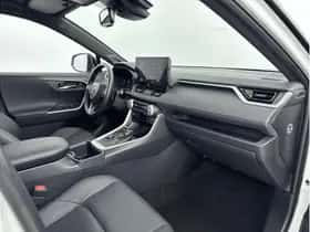 Toyota RAV4 (2023) thumbnail 24