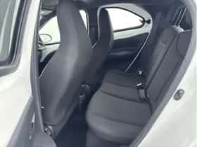 Toyota Aygo X (2024) thumbnail 22