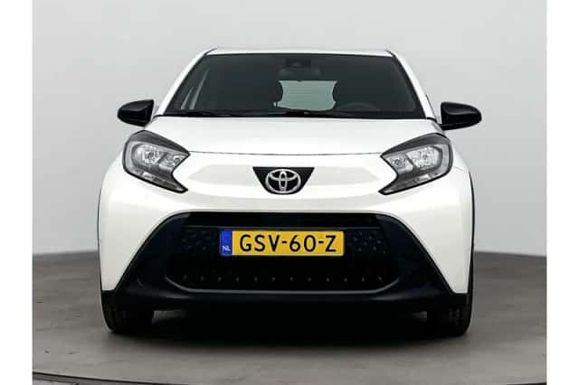 Toyota Aygo X (2024) thumbnail 6
