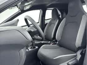 Toyota Aygo X (2024) thumbnail 10