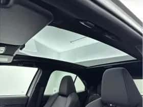 Toyota Yaris Cross (2024) thumbnail 5