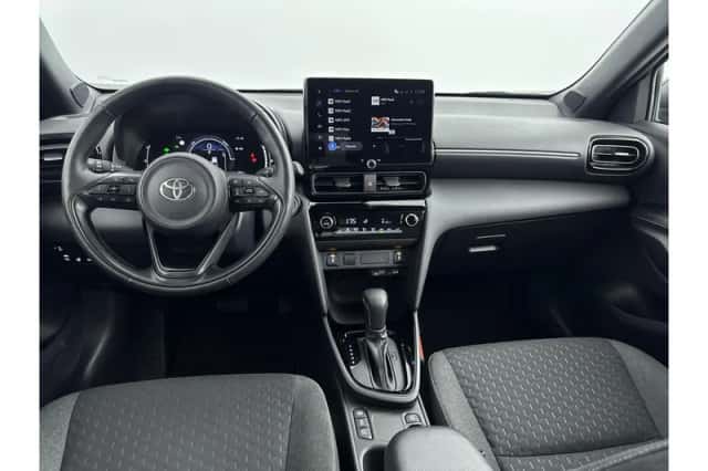 Toyota Yaris Cross (2025) thumbnail 2