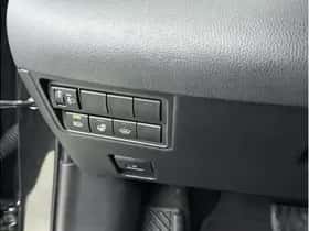 Toyota Yaris Cross (2025) thumbnail 7