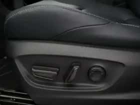 Toyota bZ4X (2026) thumbnail 12