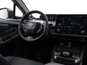 Toyota bZ4X (2026) thumbnail 25