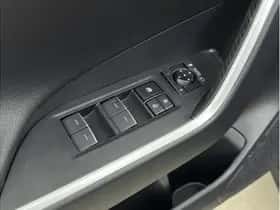 Toyota RAV4 (2024) thumbnail 15