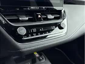 Toyota Corolla (2024) thumbnail 18