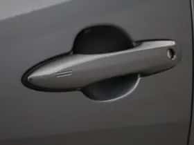 Toyota Yaris (2025) thumbnail 14