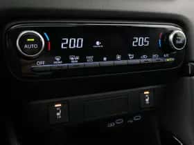Toyota Yaris (2025) thumbnail 9