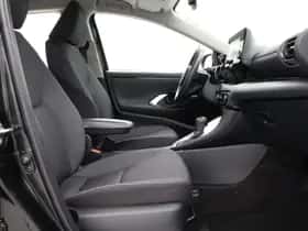 Toyota Yaris (2022) thumbnail 34