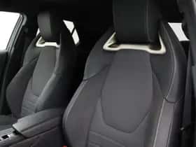 Toyota C-HR (2025) thumbnail 14