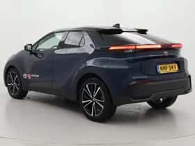 Toyota C-HR (2025) thumbnail 4