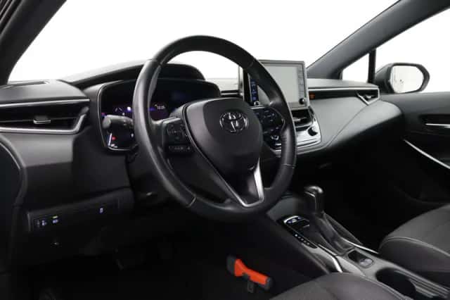 Toyota Corolla (2020) thumbnail 2