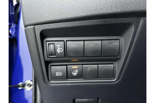 Toyota Yaris (2025) thumbnail 6