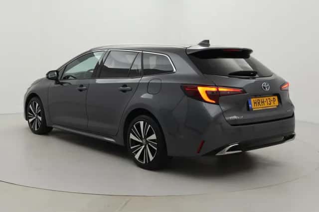 Toyota Corolla (2025) thumbnail 4