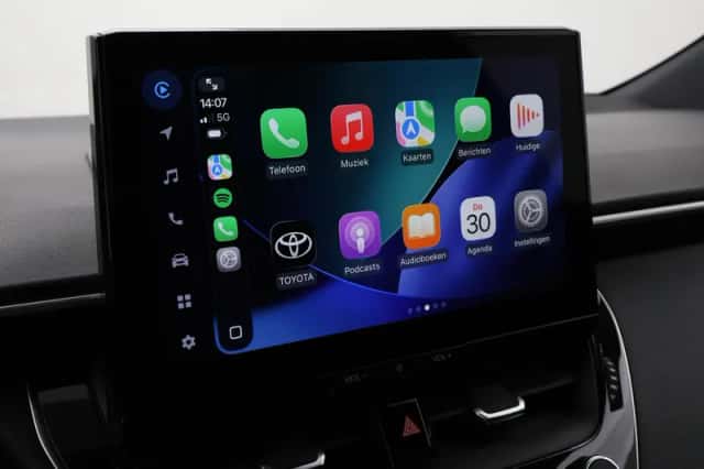 Toyota Corolla (2025) thumbnail 6