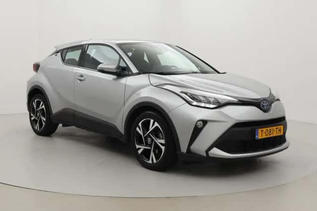 Toyota C-HR (2023) thumbnail 1