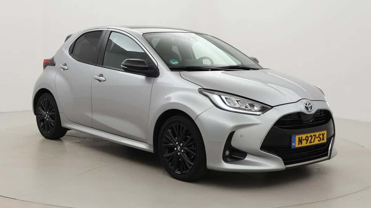 Toyota Yaris (2022) — foto 1