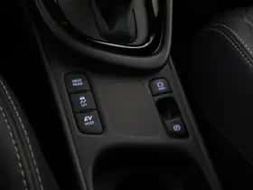 Toyota Yaris (2022) thumbnail 32
