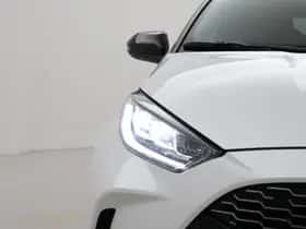 Toyota Yaris (2022) thumbnail 12