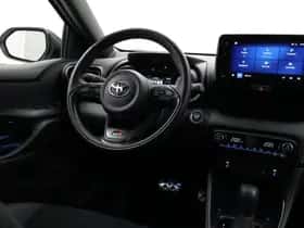Toyota Yaris (2022) thumbnail 24