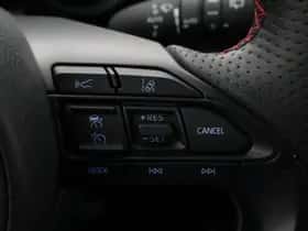 Toyota Yaris (2022) thumbnail 10