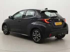 Toyota Yaris (2023) thumbnail 4