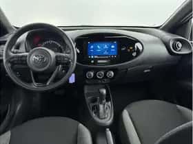 Toyota Aygo X (2024) thumbnail 2