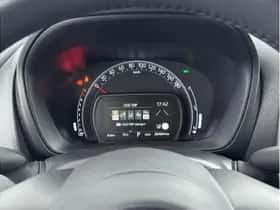 Toyota Aygo X (2024) thumbnail 3