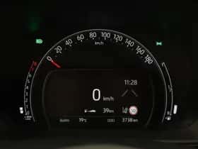 Toyota Aygo X (2024) thumbnail 3