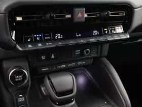 Toyota Land Cruiser (2024) thumbnail 36