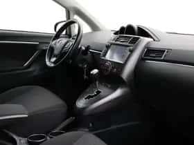 Toyota Verso (2016) thumbnail 30