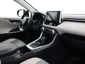 Toyota RAV4 (2022) thumbnail 40