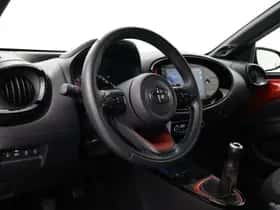 Toyota Aygo X (2023) thumbnail 2
