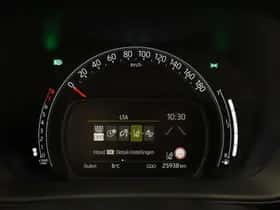 Toyota Aygo X (2023) thumbnail 3