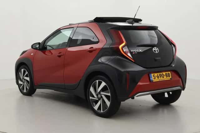 Toyota Aygo X (2023) thumbnail 4