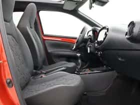 Toyota Aygo X (2023) thumbnail 33