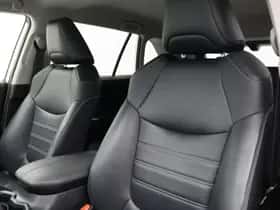 Toyota RAV4 (2020) thumbnail 14