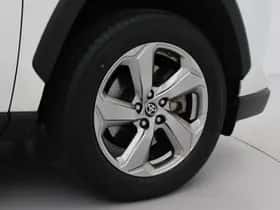 Toyota RAV4 (2020) thumbnail 17
