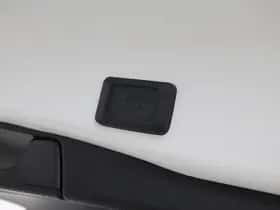 Toyota RAV4 (2020) thumbnail 41