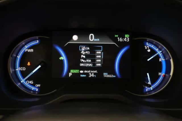 Toyota RAV4 (2020) thumbnail 3