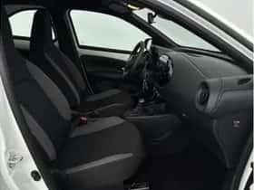 Toyota Aygo X (2024) thumbnail 22